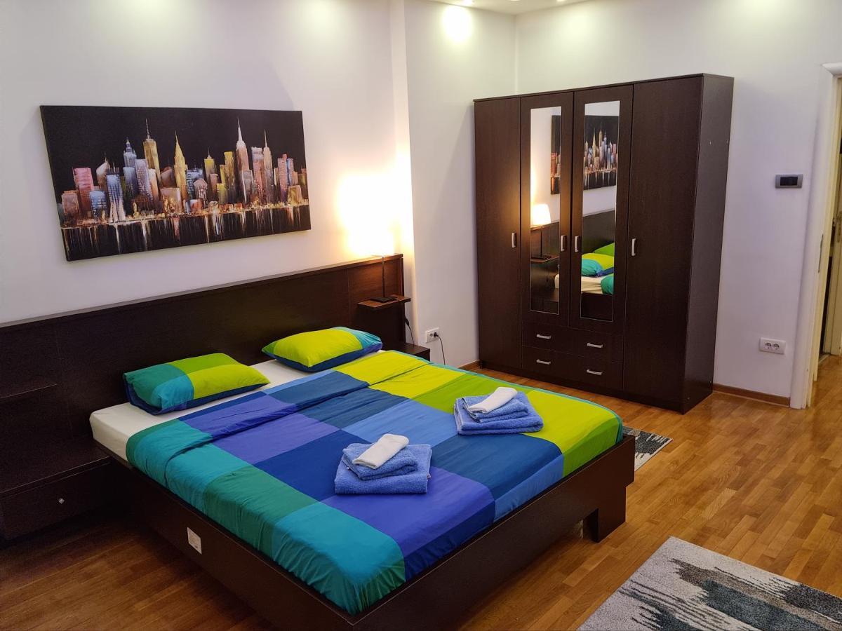 De Luxe Republic Square Of 100sqm * Belgrad